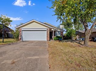 1443 E 139th St, Glenpool, OK 74033