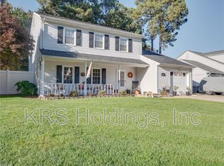 68 Sandy Lake Dr, Hampton, VA 23666
