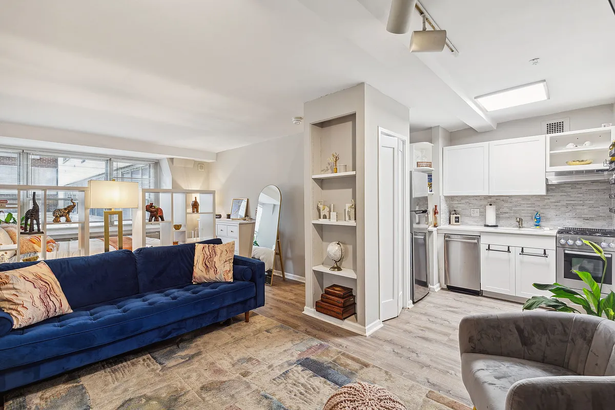 Building Photo - 1810 Rittenhouse Sq #207