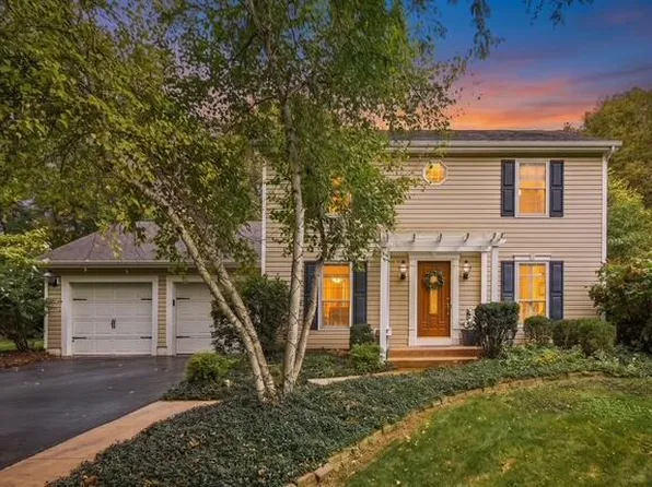 3824 Aqueduct Ct, Columbus, OH 43221