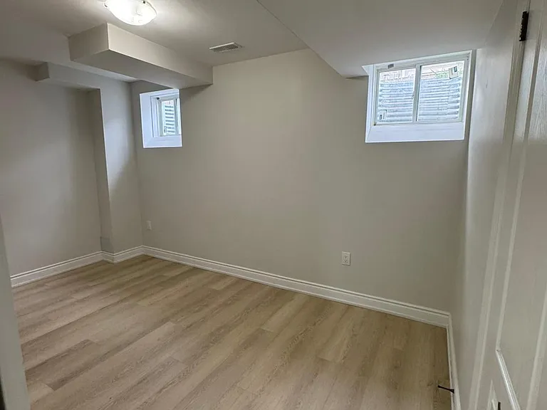 40 Eberly Woods Dr — Photo 8