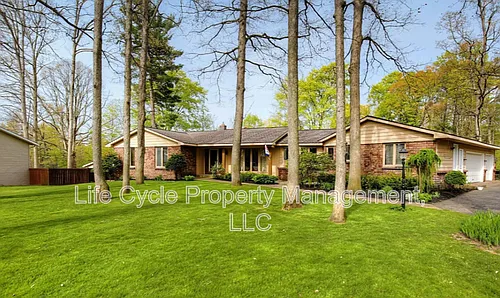 4395 Shady Oak Ct #1 Photo 1
