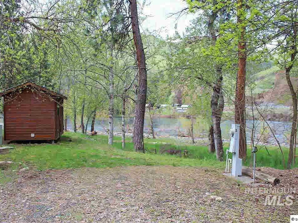 1st image of 510 River Dr