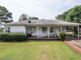 2600 Russell Rd, Van Buren, AR 72956