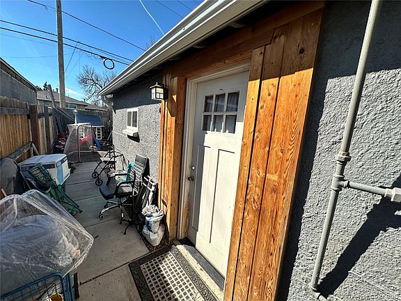 4th image of 3392 W Exposition Avenue