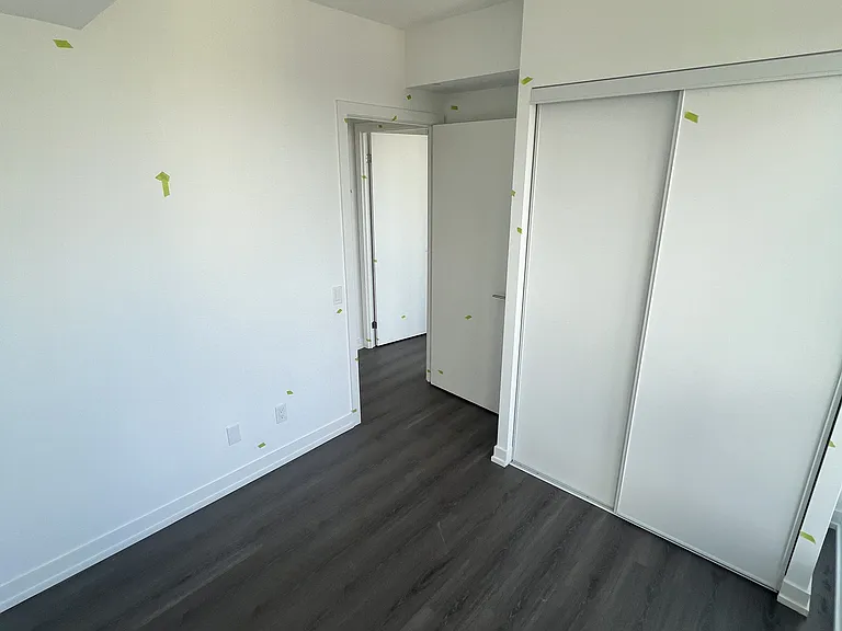 8 Wellesley St W #2709 — Photo 7