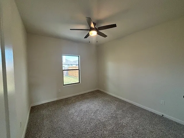 2658 Lady Andrea Dr — Photo 11