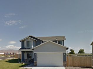 517 Saddle Mountain St, Moxee, WA 98936