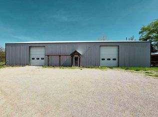 19065 E Highway 32, Stockton, MO 65785