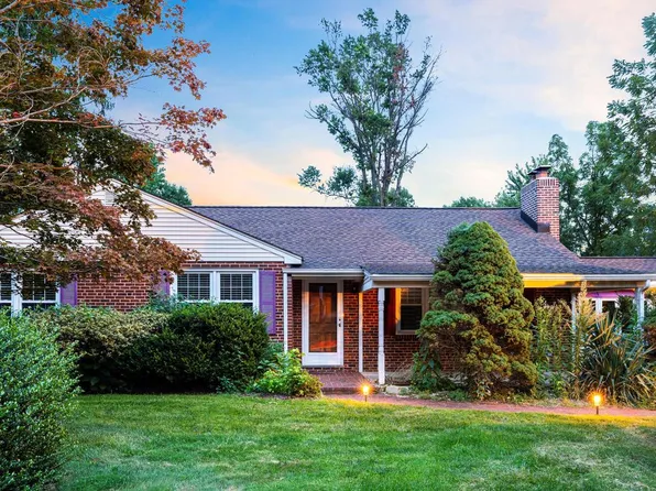 1822 Foulk Rd, Wilmington, DE 19810