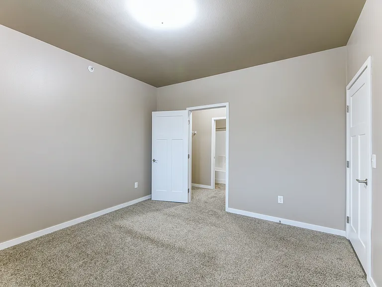 Pinecrest Apartment Homes — Photo 20