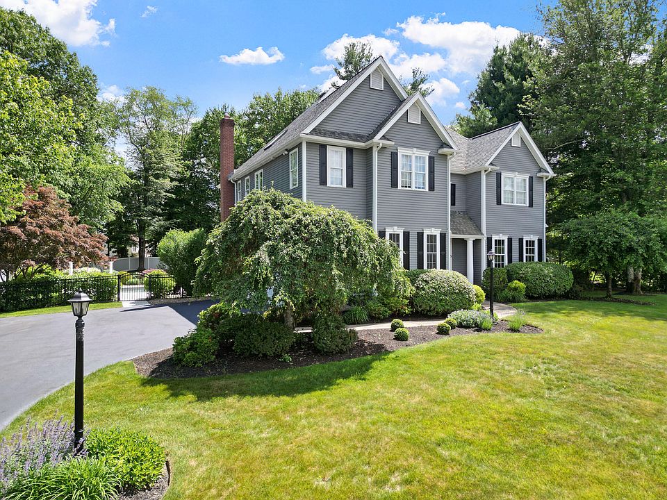 1st image of 5 Wildebrook Road