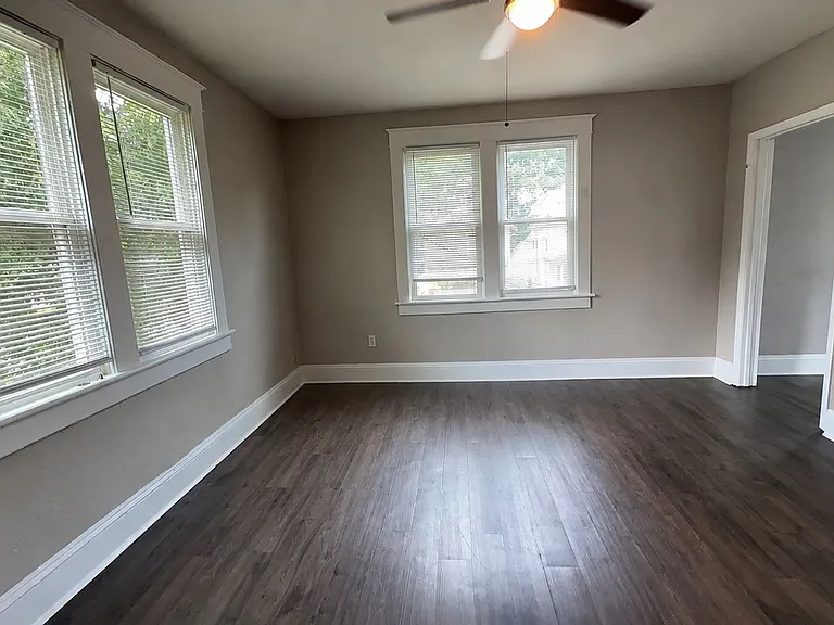 1807 Springfield - Platinum — Photo 4