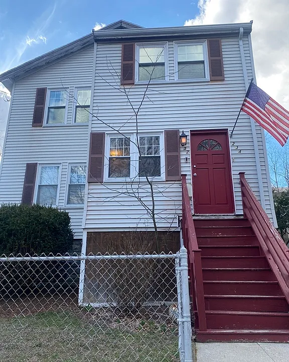 232 Austin St #1
