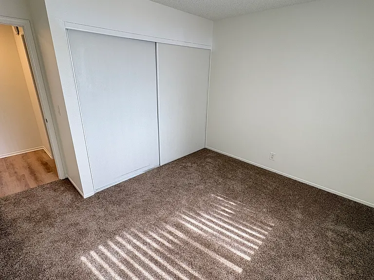 1210 S Sharon Cir #17 — Photo 18