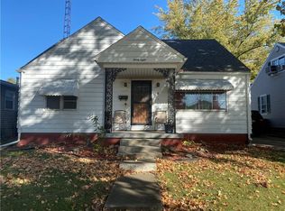 38 North Dr, Decatur, IL 62526