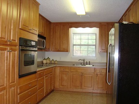 3rd image of 2721 Wilde Lake Blvd