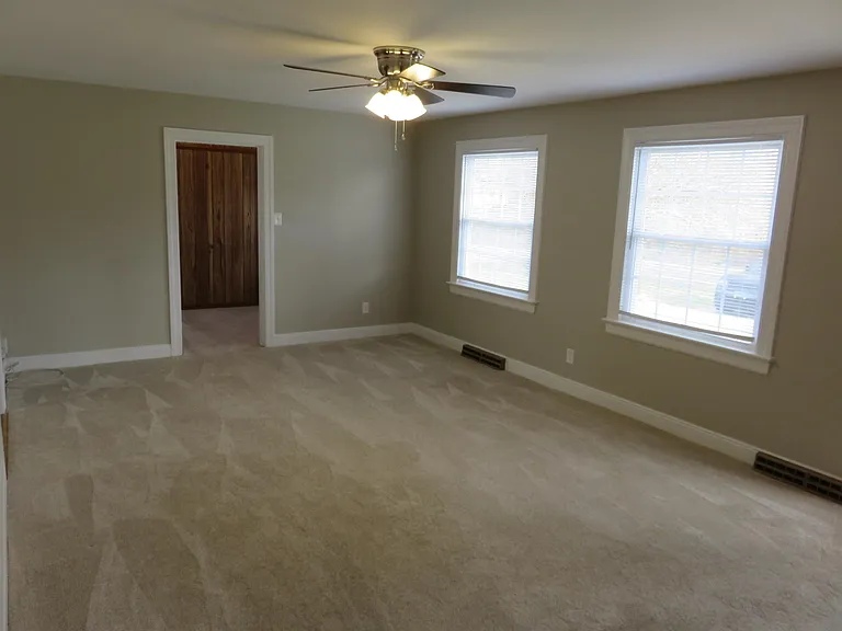 5906 New Osborne Tpke — Photo 3