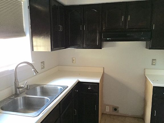 2nd image of 303 Lipan Dr