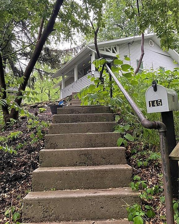 1st image of 145 Arsenal Dr