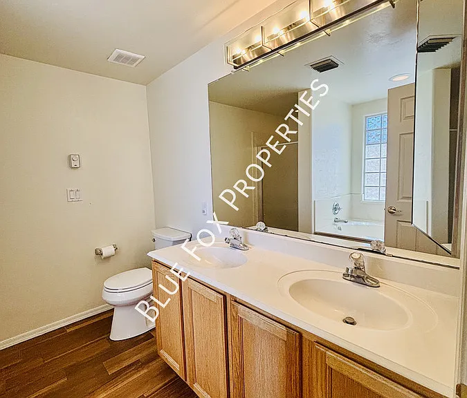 10451 N Calle Verano Seco — Photo 12