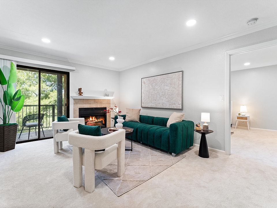 1st image of 25541 Indian Hill Ln Unit P
