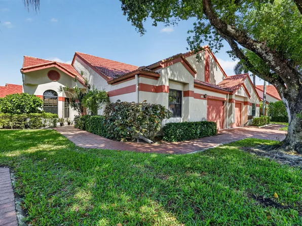 7548 Lexington Club Boulevard Apt A, Delray Beach, FL 33446