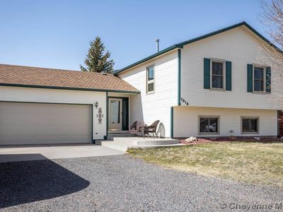 7914 Surrey Rd, Cheyenne, WY, 82009