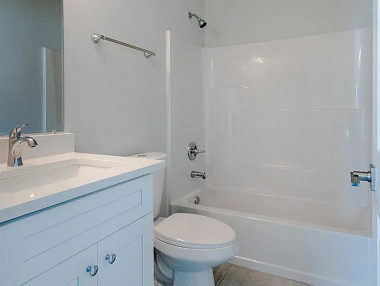 801 Maxine Ct #D — Photo 18