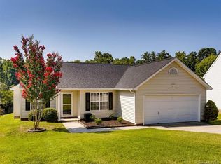 150 Chere Helen Dr, Mooresville, NC 28115