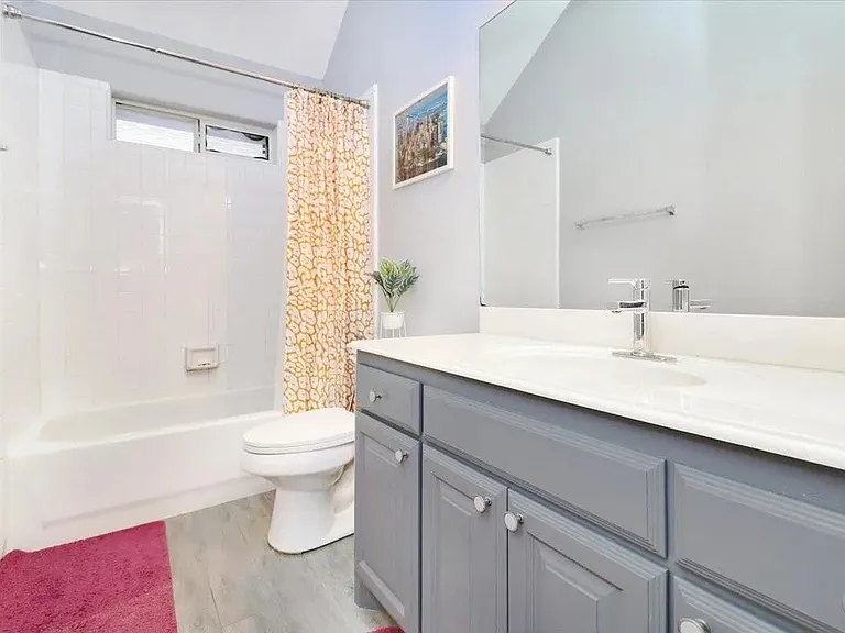 9070 Winding River Dr — Photo 17