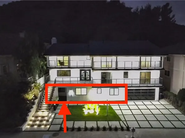 3381 Oakmont View Dr, Glendale, CA