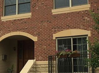 21 N Herbert Rd APT F, Riverside, IL 60546