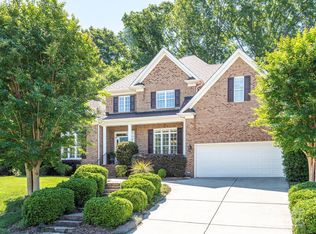 7040 Edenderry Dr, Charlotte, NC 28270