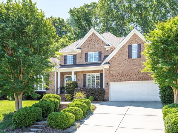 7040 Edenderry Dr, Charlotte, NC 28270