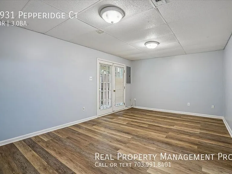 3931 Pepperidge Ct — Photo 16