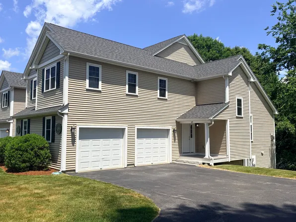 51 Lyman St #49, Westborough, MA 01581