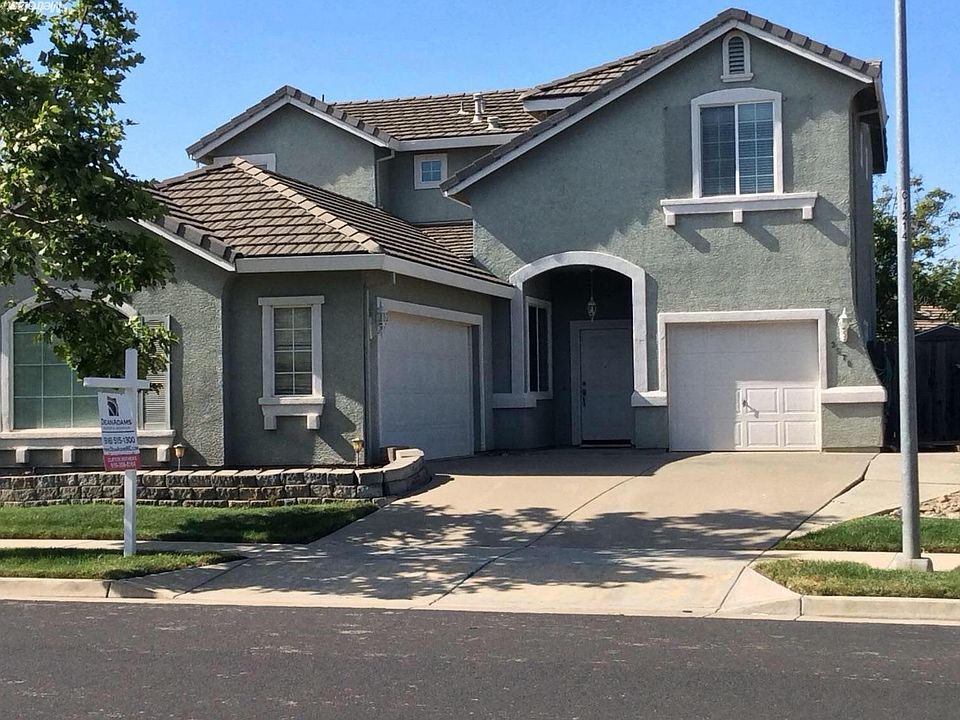 1st image of 3570 Mandura St