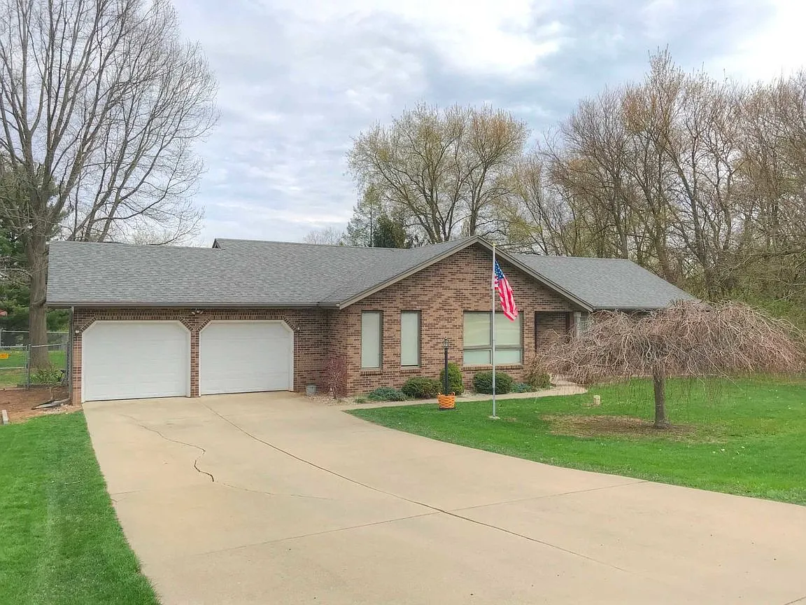 51336 Outer Dr photo 1