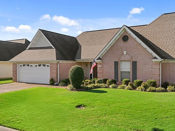 2nd image of 319 Country Squire Ln