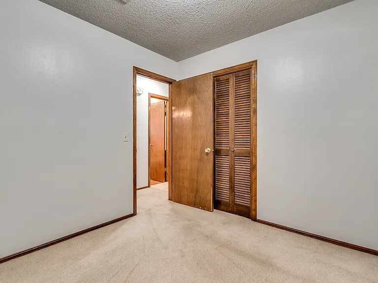 5113 S Sage Ave — Photo 7