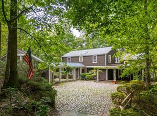 4765 Jett Rd NW, Sandy Springs, GA 30327