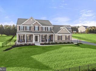 823 Nell Dr, Sykesville, MD 21784