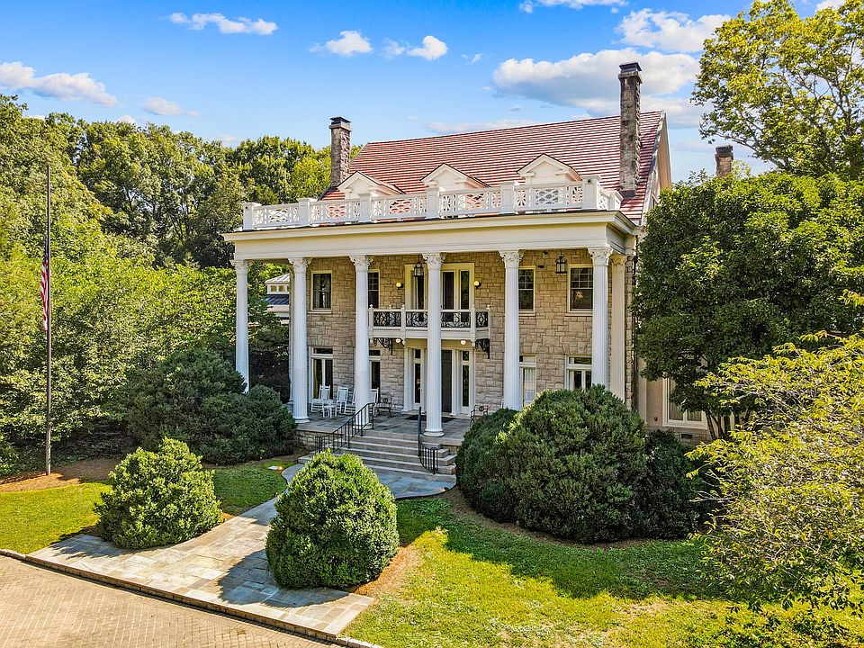 1st image of 211 Deer Park Dr