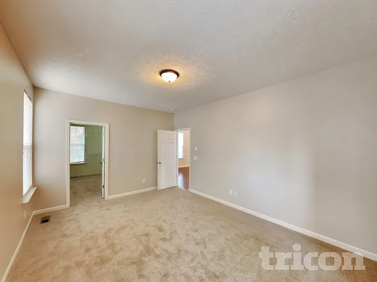 6429 Sunnywood Dr — Photo 7