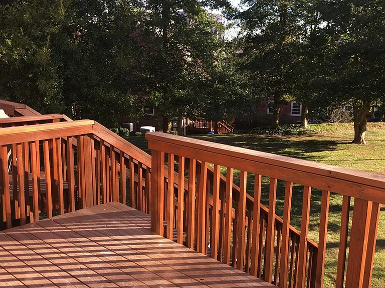 4827 Chevy Chase Dr — Photo 9