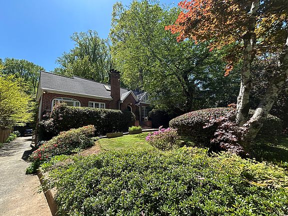 2nd image of 1297 Stillwood Dr