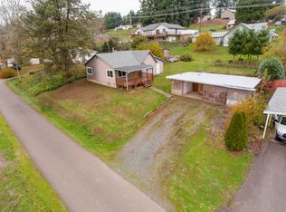 575 C St, Elkton, OR 97436