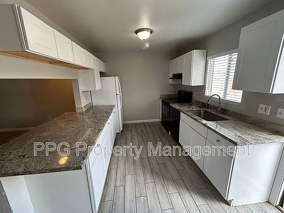 2nd image of 5006 S 35th Ave #B