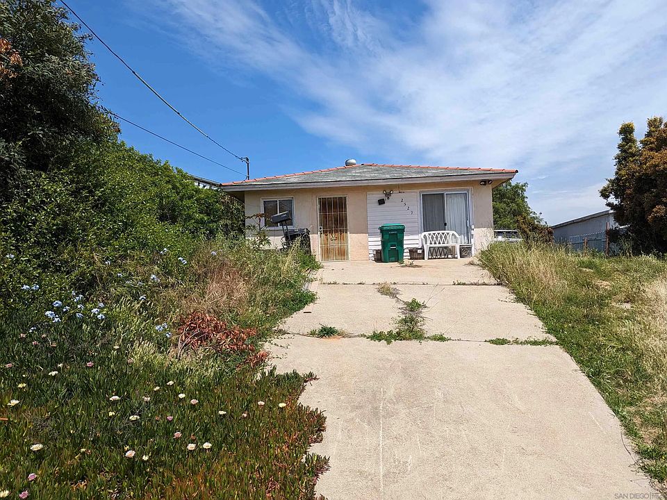 1st image of 2529 Calle Aguadulce